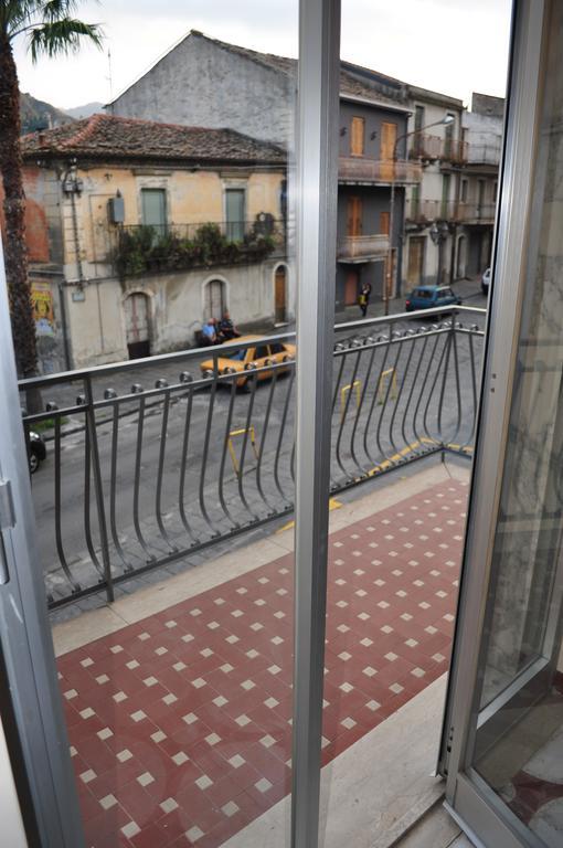 Casa Catena フランカヴィッラ・ディ・シチーリア 部屋 写真