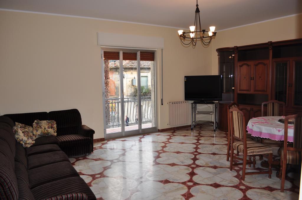 Casa Catena フランカヴィッラ・ディ・シチーリア 部屋 写真